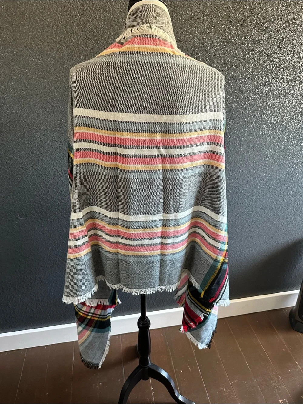 Grace & Lace Plaid Pocket Poncho Wrap Gray Red One Size